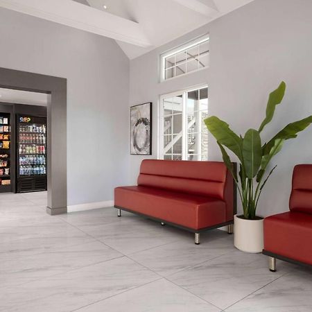 Ramada By Wyndham Anaheim Convention Center Ξενοδοχείο Εξωτερικό φωτογραφία